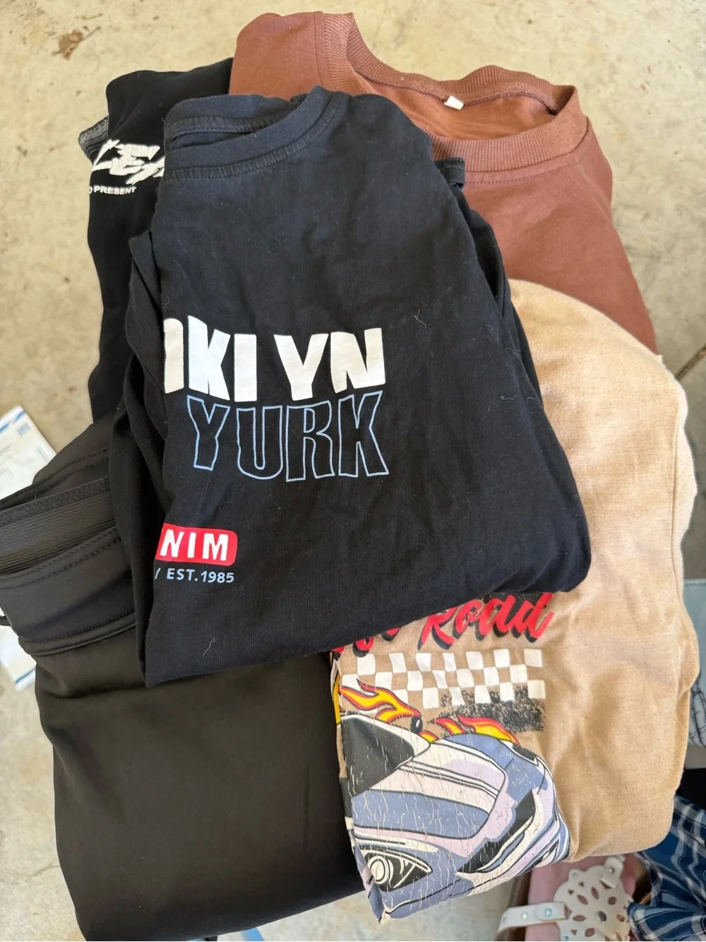 SHEIN clothing lot.